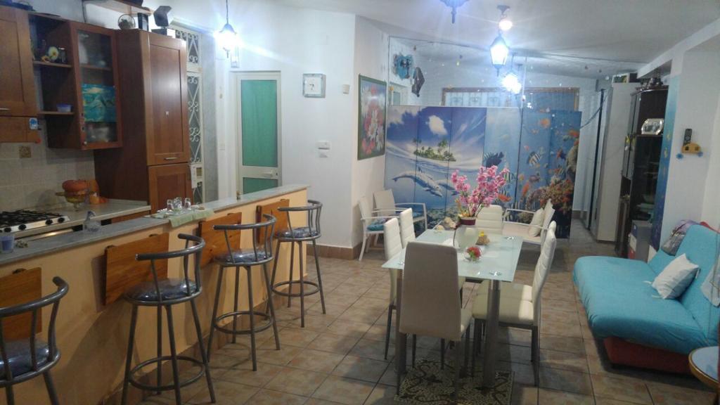 Bed and Breakfast Beb I Delfini Di Casa Paola Маскали Экстерьер фото